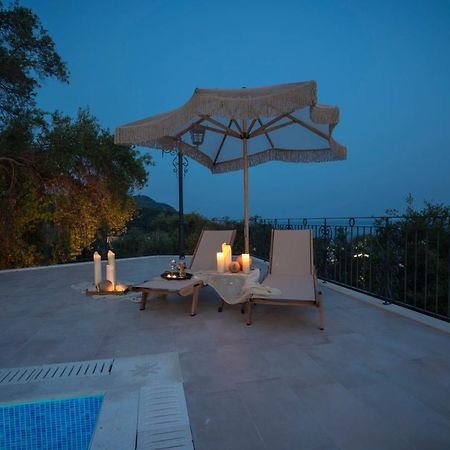 Elysium Living Parga Aparthotel Екстериор снимка