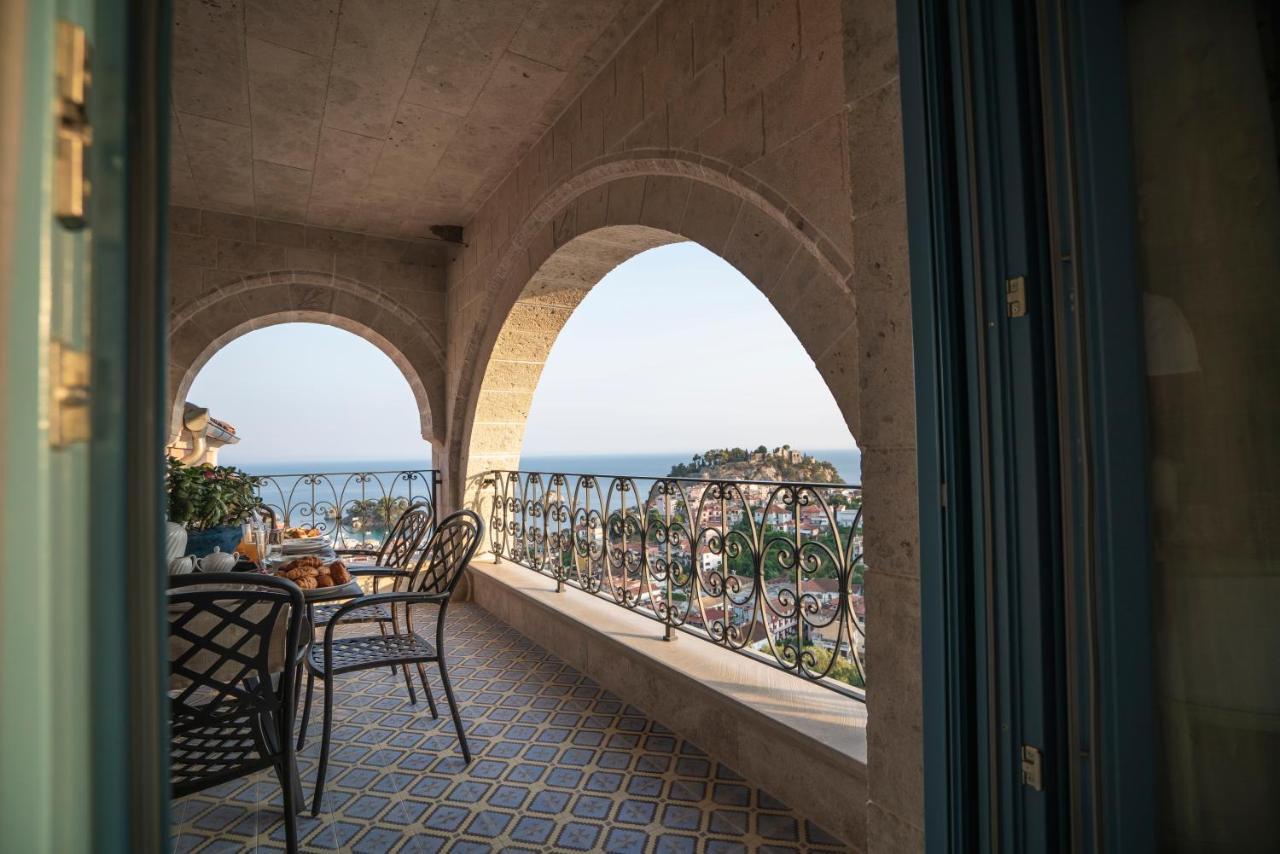 Elysium Living Parga Aparthotel Екстериор снимка