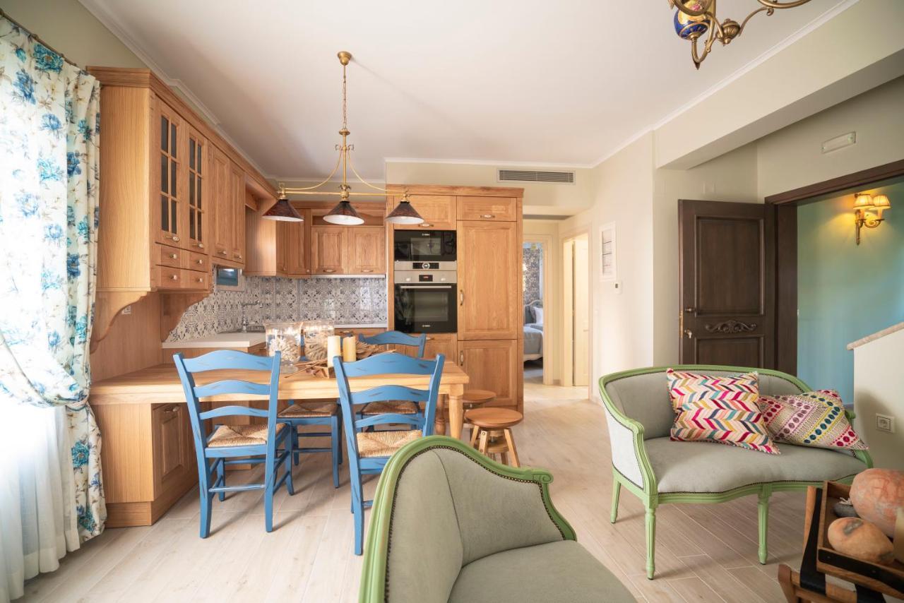Elysium Living Parga Aparthotel Екстериор снимка