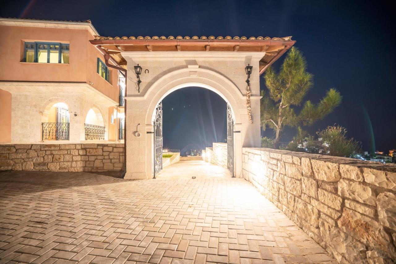 Elysium Living Parga Aparthotel Екстериор снимка