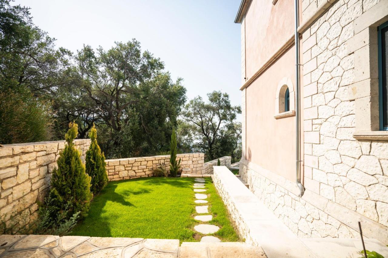 Elysium Living Parga Aparthotel Екстериор снимка