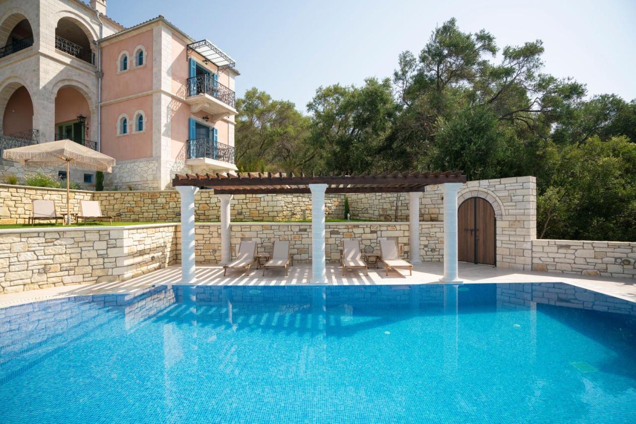 Elysium Living Parga Aparthotel Екстериор снимка